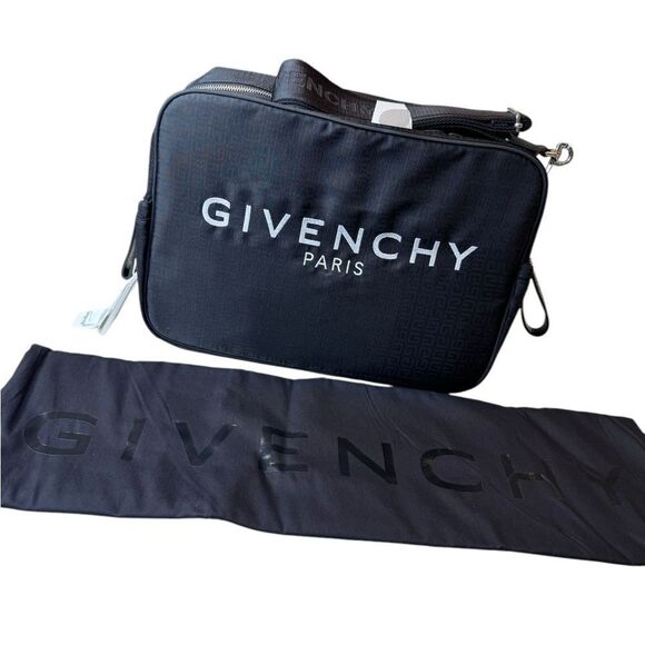 NWT Givenchy Diaper Bag - Picture 5 of 12